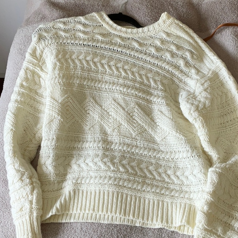 Forever 21 Textured Cream Sweater
